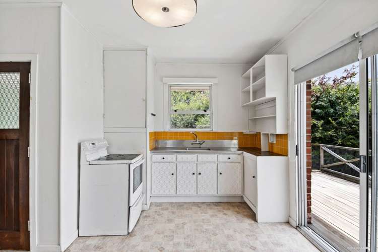 3 Commodore Drive Mount Roskill_16