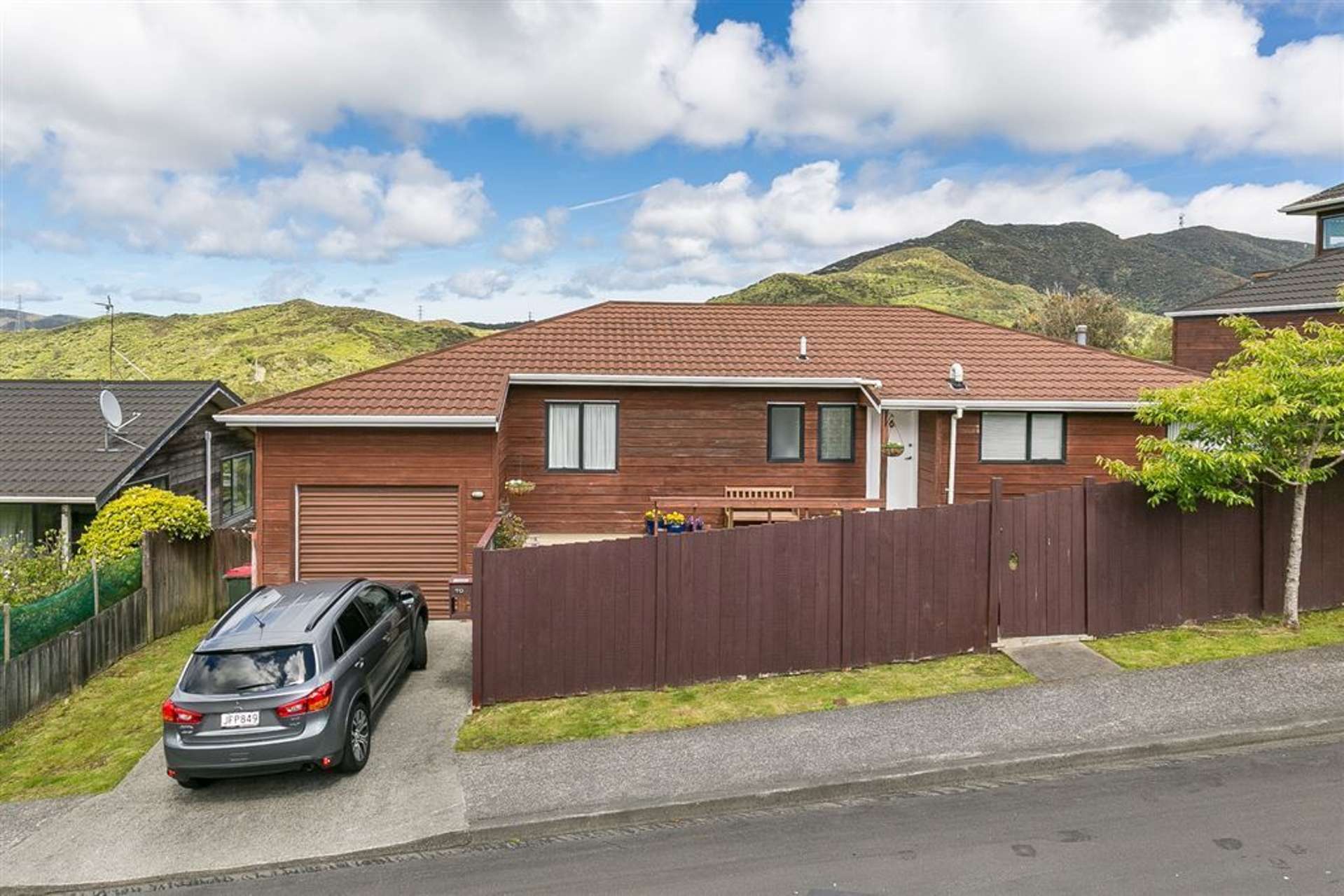 70 Woodhouse Avenue Karori_0