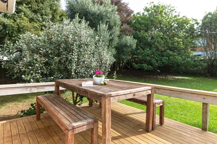 21 James Evans Drive Northcote_13