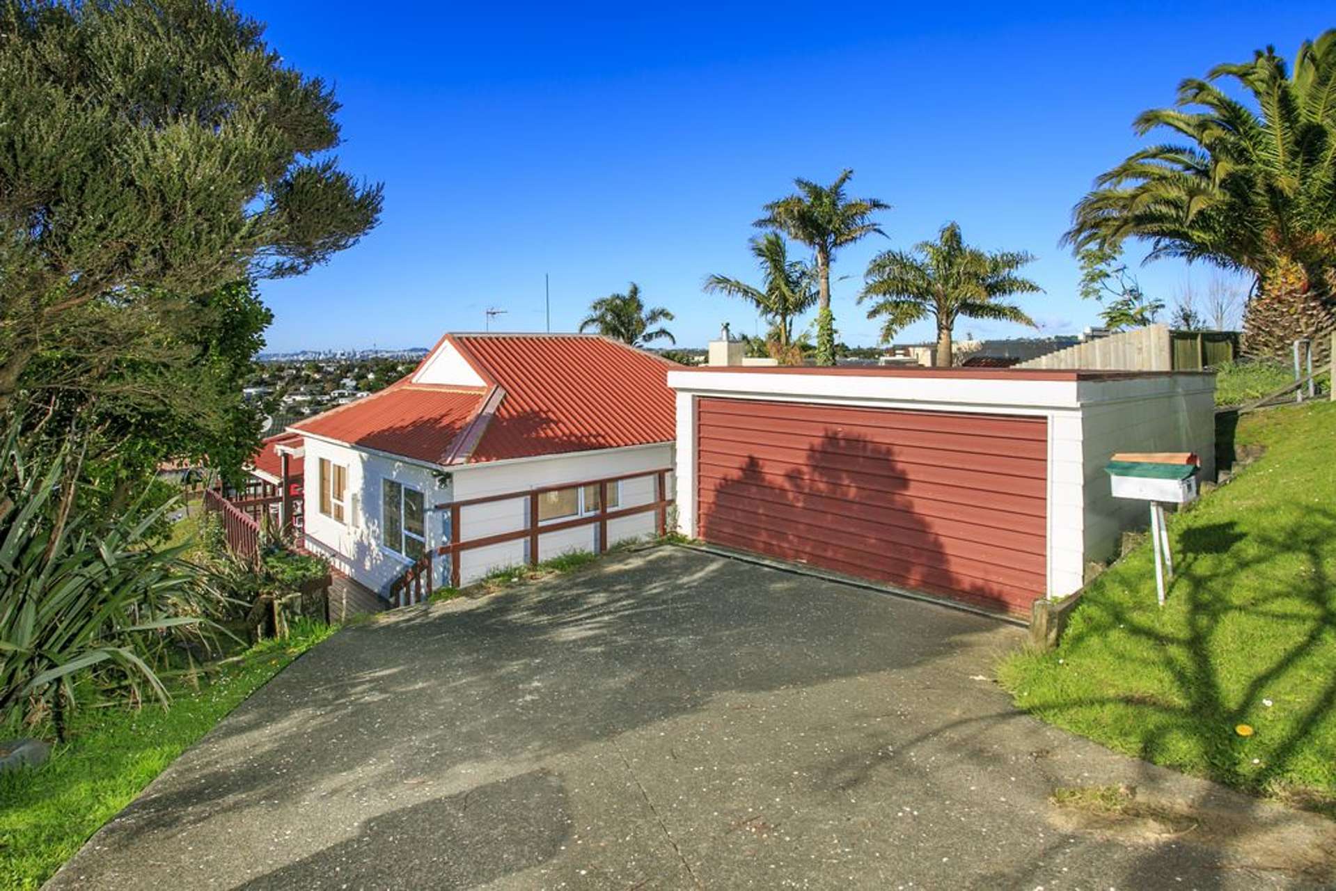 127 Sunset Road Totara Vale_0