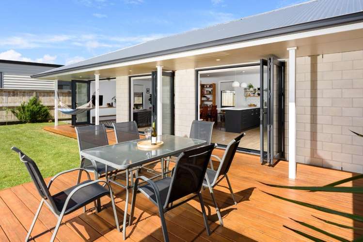 5 Raiha Street Papamoa_1