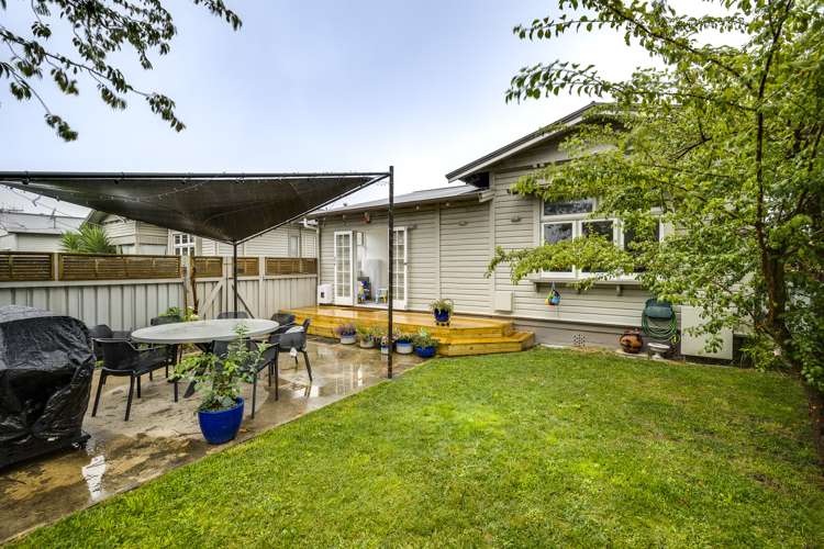 301 Park Road North_0