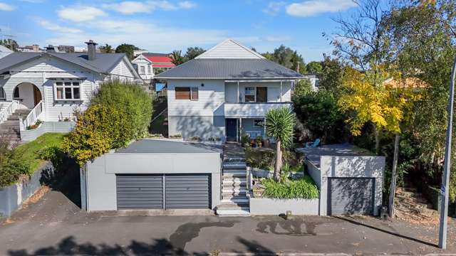 Uncover Your Blue-Chip Investment at 9 Seddon Road!