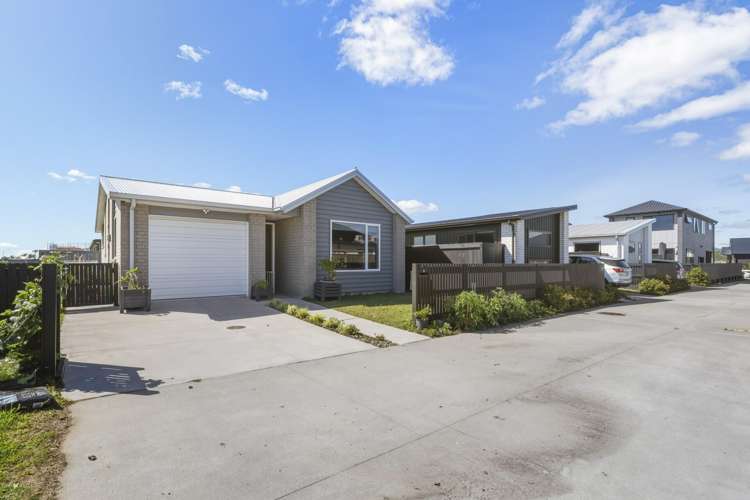 8 Tauhinu Place Papamoa_12