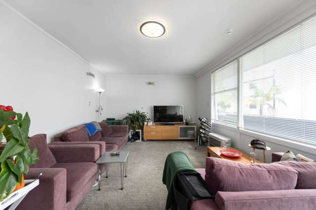 8/20 Shelly Beach Road Ponsonby_2