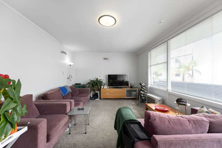 8/20 Shelly Beach Road Ponsonby_4