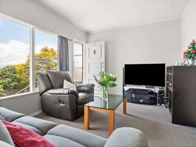 2/14 Westwell Road Belmont_2