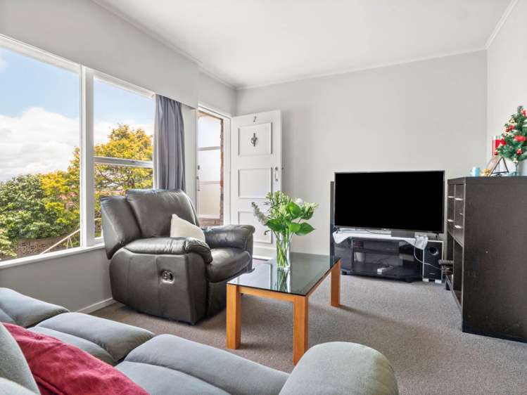 2/14 Westwell Road Belmont_2