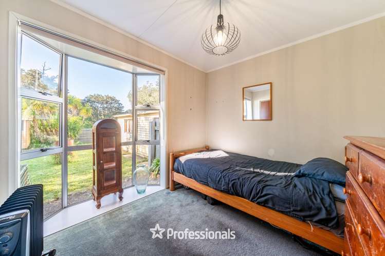60 Larchmont Grove Totara Park_10