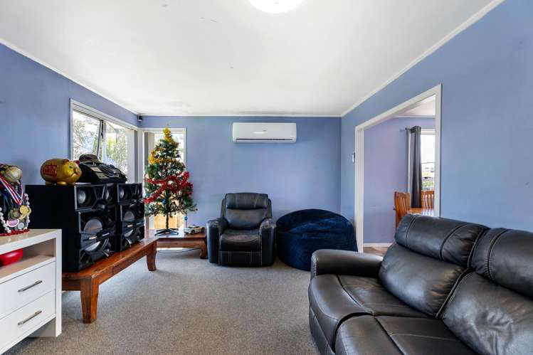 210 Wordsworth Road Clendon Park_5