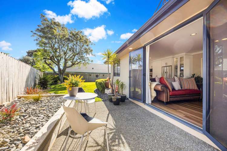 63 Lothian Brae Wattle Downs_4