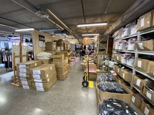 16 Northcroft Street Takapuna_4