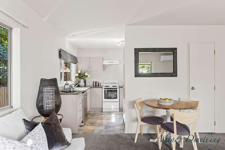 23 Glamorgan Drive Torbay_25