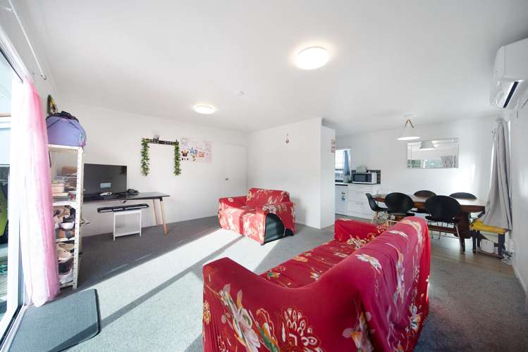 2/76 McAnnalley Street_4