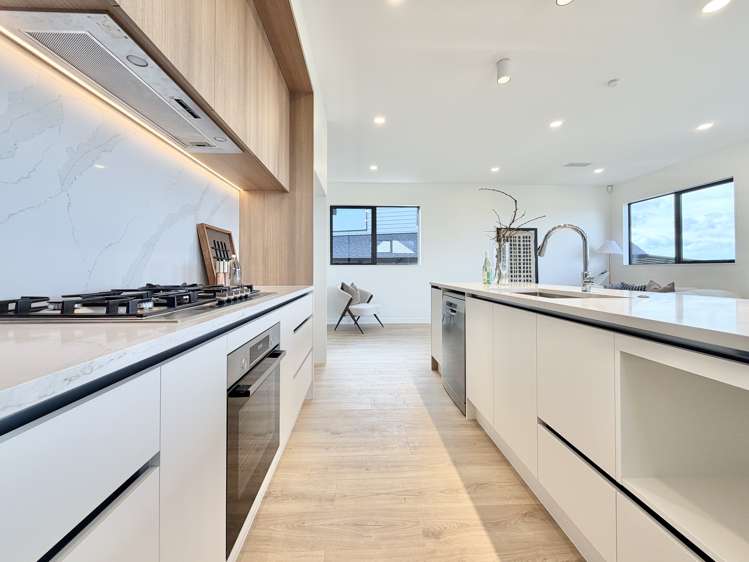 39 Kikorangi Drive Orewa_10