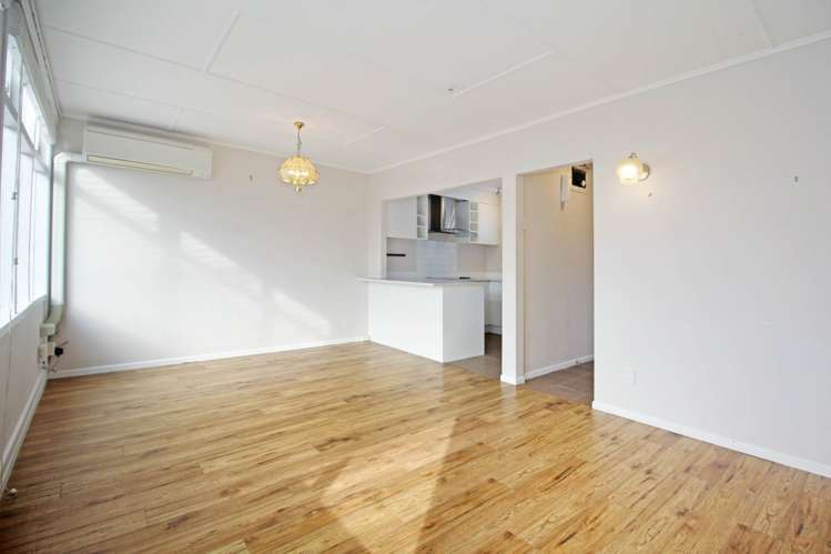 8/3 Picton Street Howick_1