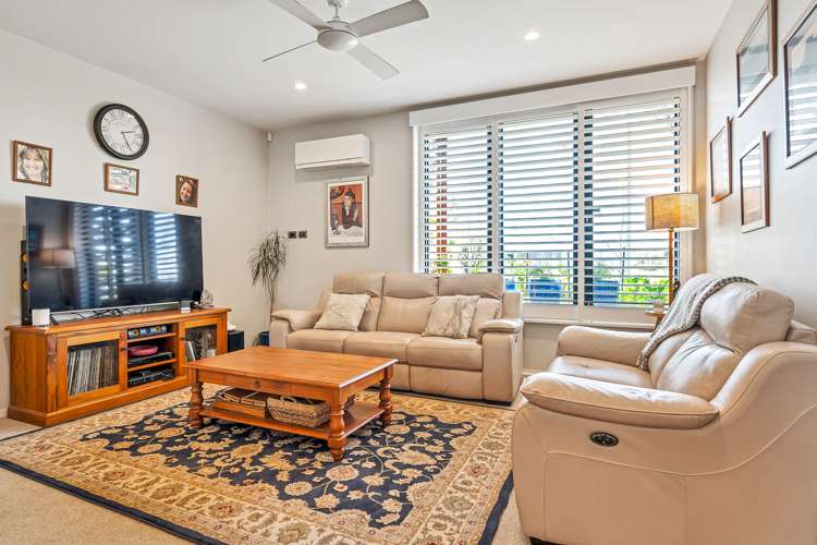 54 Squadron Drive Hobsonville_5