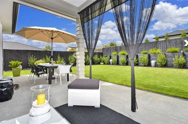 22 Riverhead Point Drive Riverhead_9