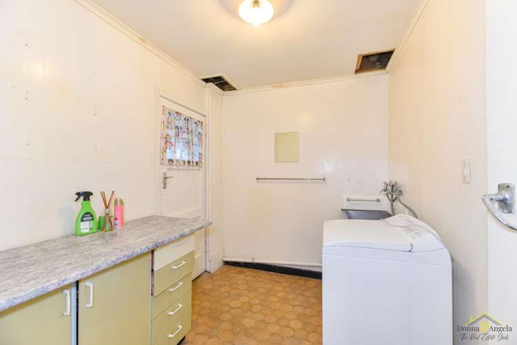 3 Gill Crescent Blockhouse Bay_23