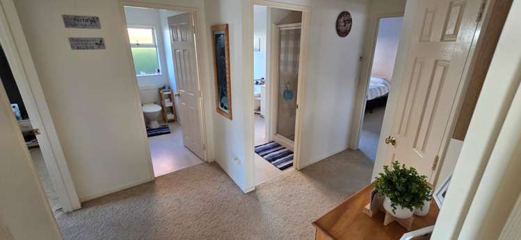 15 Glen Cree Avenue Rototuna_9