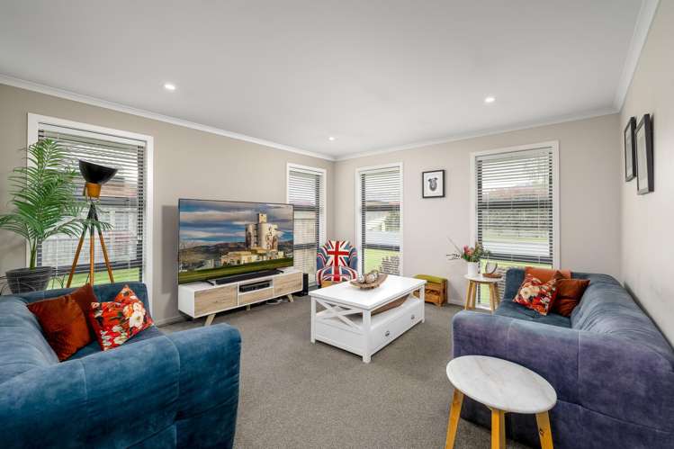 16 Eric Batchelor Place Waimate_1