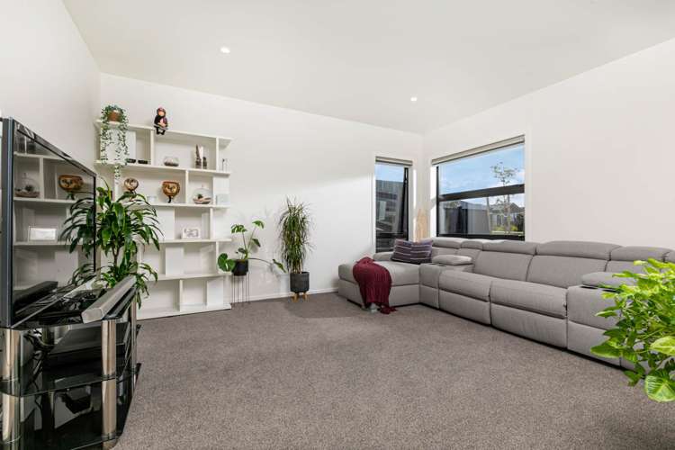 21 Edward Abell Street Wainui_7