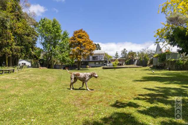 Big Home - Cow Shed - Hidden 2642sqm Gem