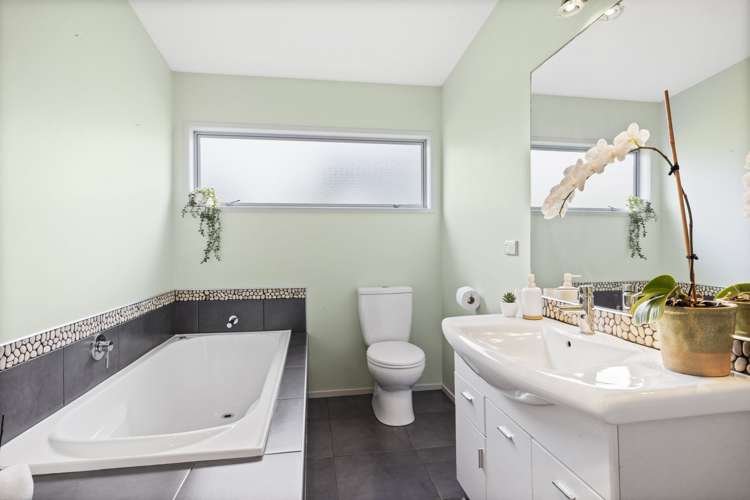 8A Hira Street Ohawe_47