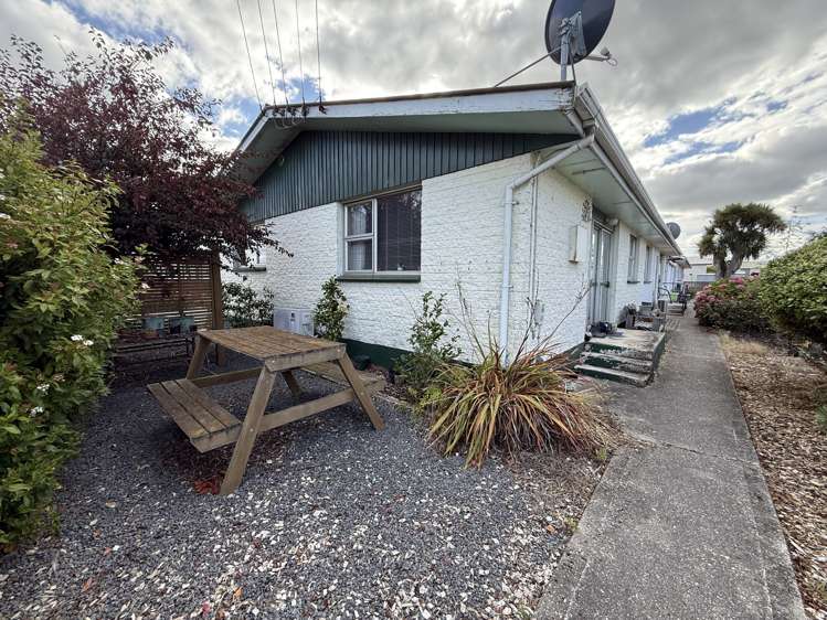 1/30 Stewart Street_0