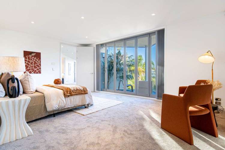 129A Beach Road Castor Bay_18