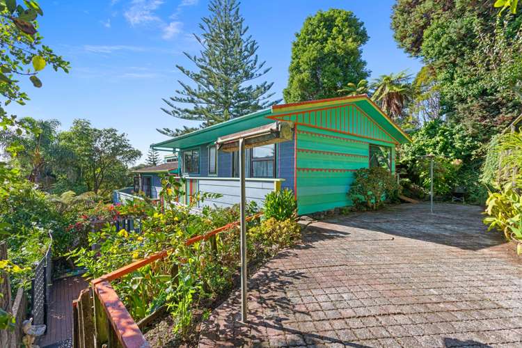 221 Woodlands Park Road Titirangi_27