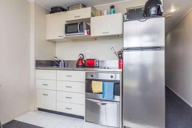 903/72 Nelson Street Auckland Central_4