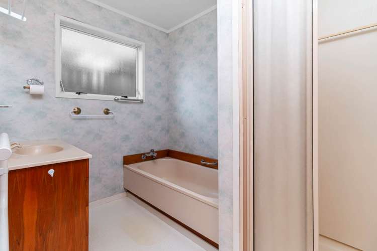 1/29 Stranolar Drive Mount Roskill_10