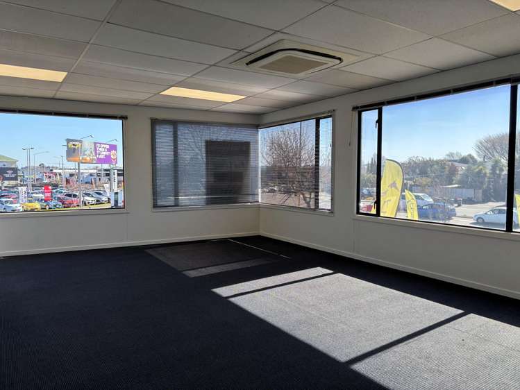 242 Ferry Road Waltham_3