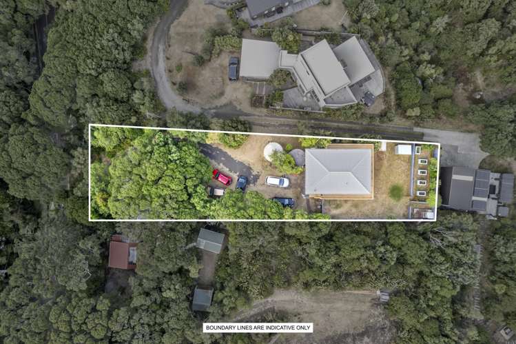 19 Beach Valley Road Piha_17