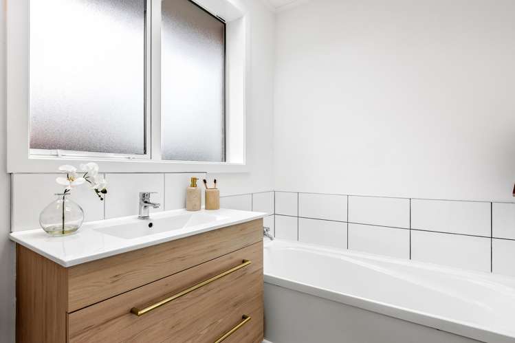 44 Flower Street Bryndwr_12