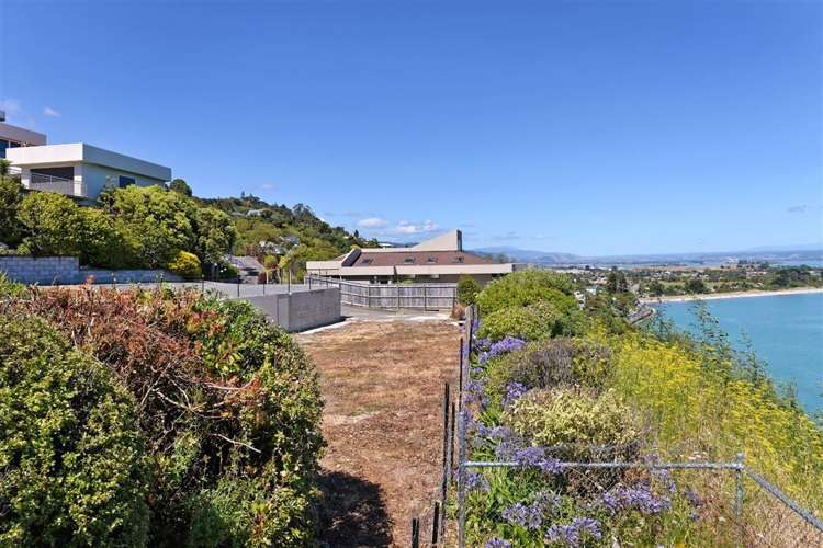 36 The Cliffs Britannia Heights_11