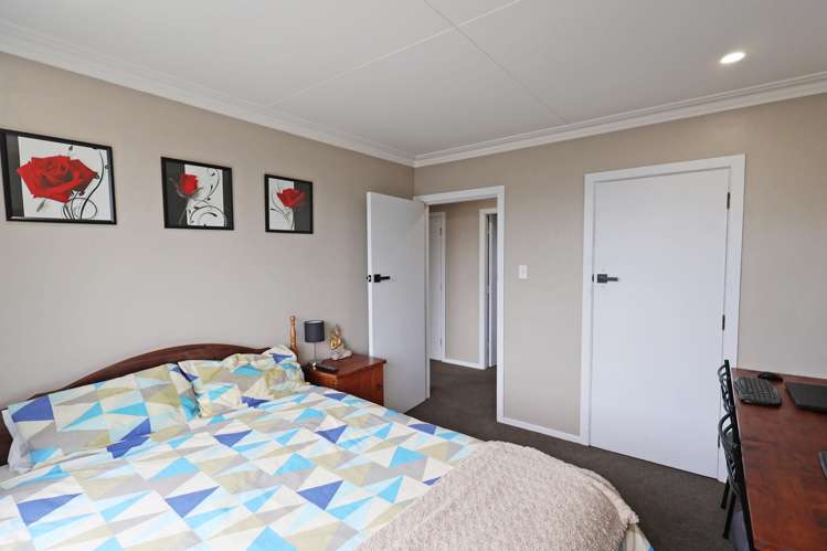 9 Waiau Crescent Kingswell_13