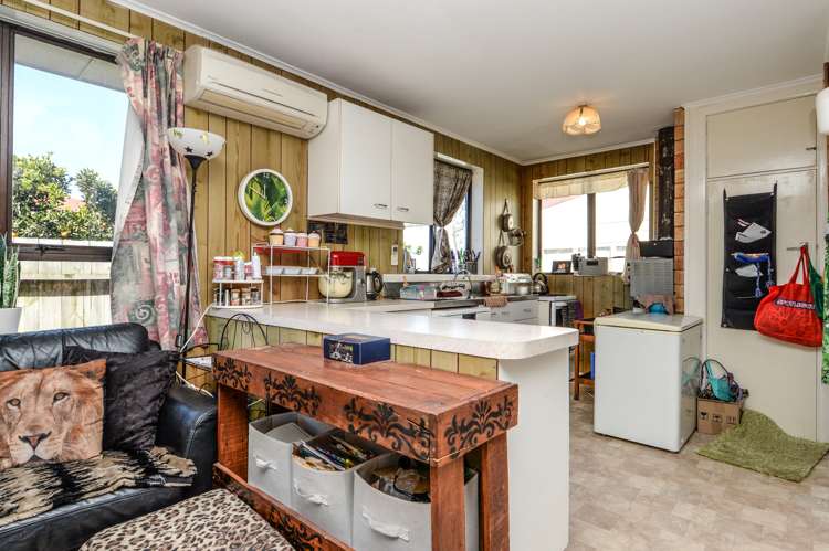 5 Richan Street Glenview_1