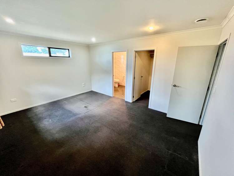 3 Astor Avenue Dinsdale_3