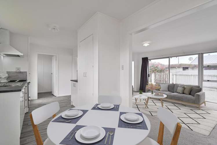 49 Caernarvon Drive_1