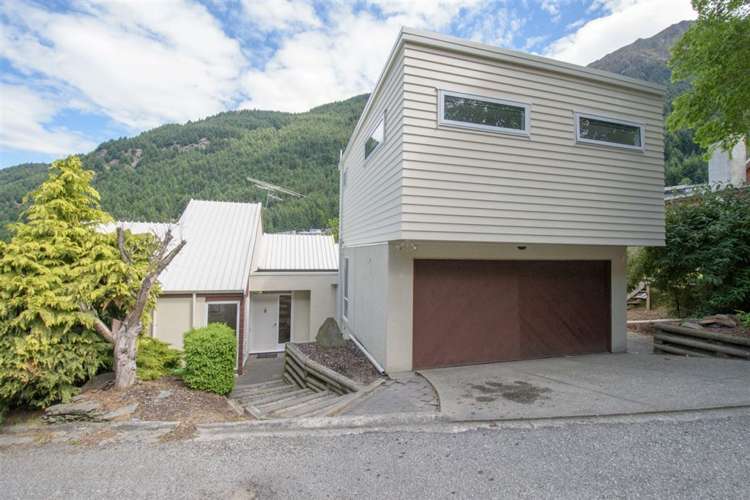 8 Mackinnon Terrace Fernhill/Sunshine Bay_23