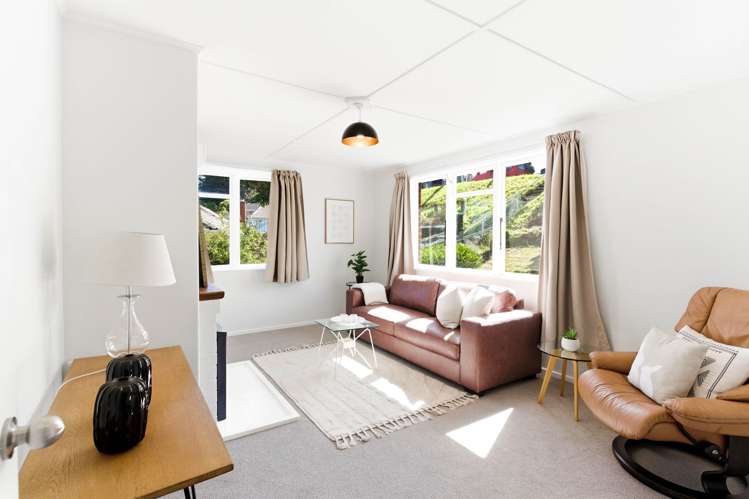 74 Columba Avenue Calton Hill_5