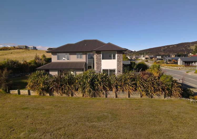 214 Aubrey Road Wanaka_7