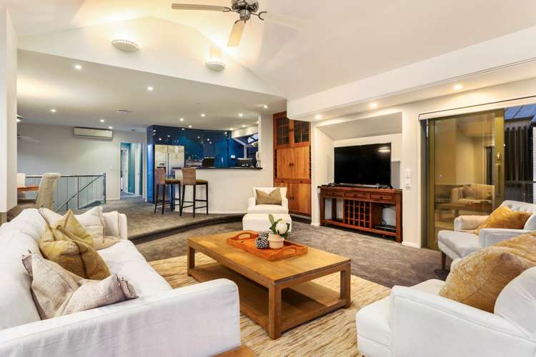 14 The Parade Bucklands Beach_12