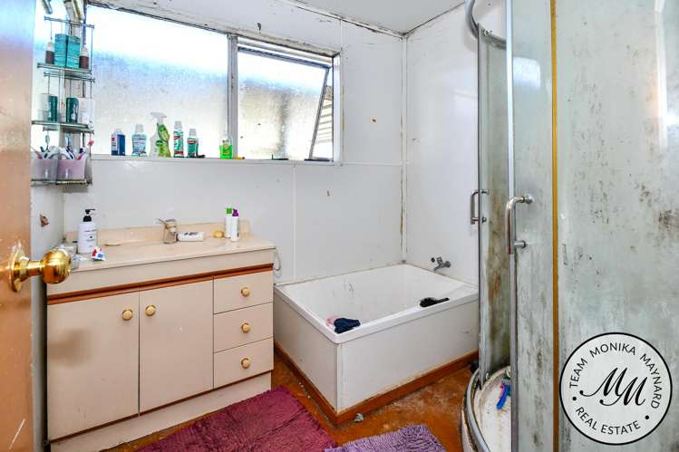 11 Darnell Crescent Clover Park_6