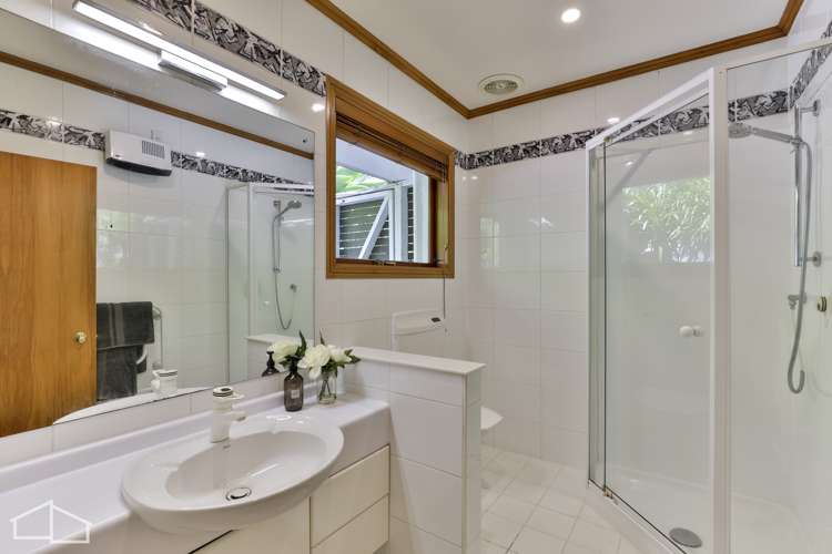 215 Konini Road Titirangi_21