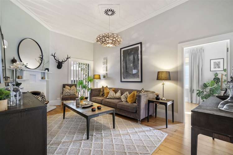 15 North Avenue Narrow Neck_11