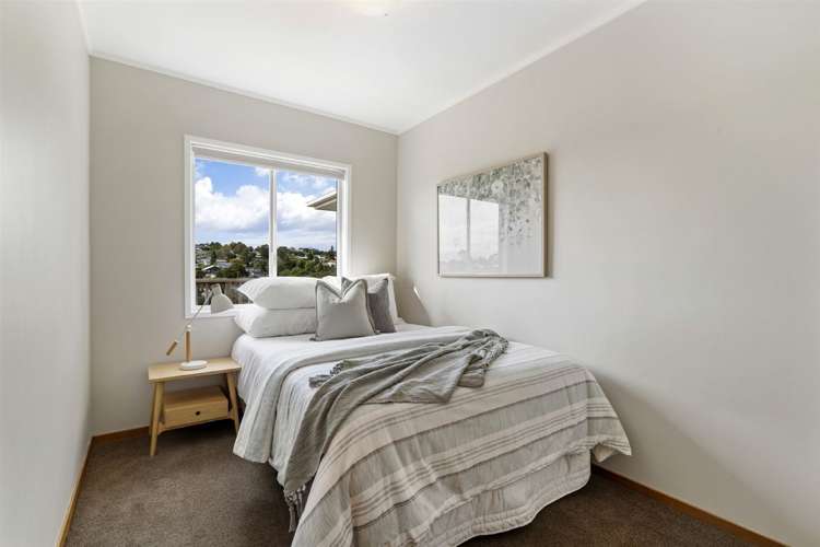 66 Kia Ora Road Beach Haven_13