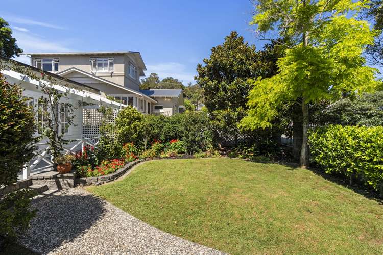 76 Alberton Avenue Mount Albert_20